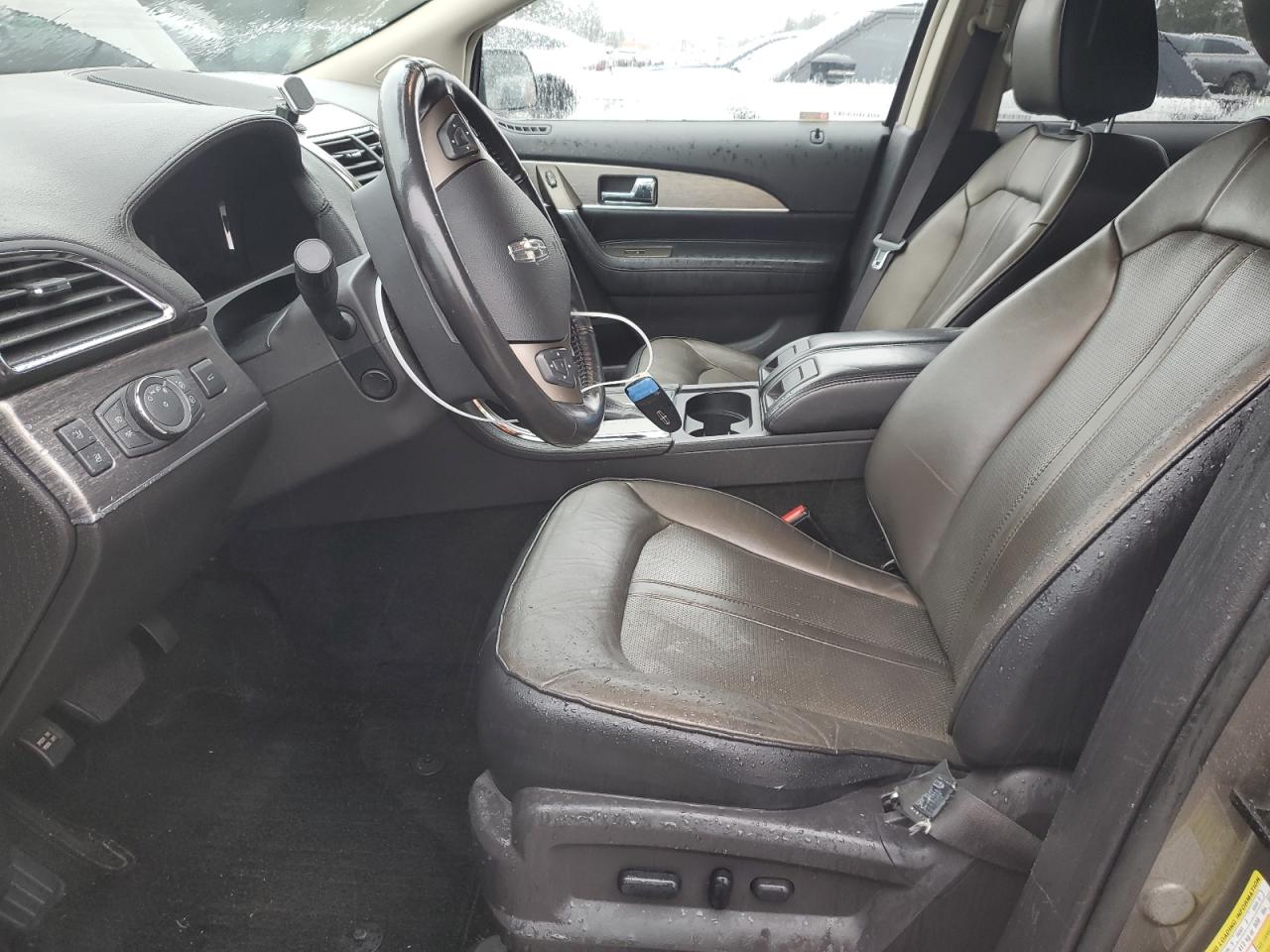 2012 Lincoln MKX - Image 7