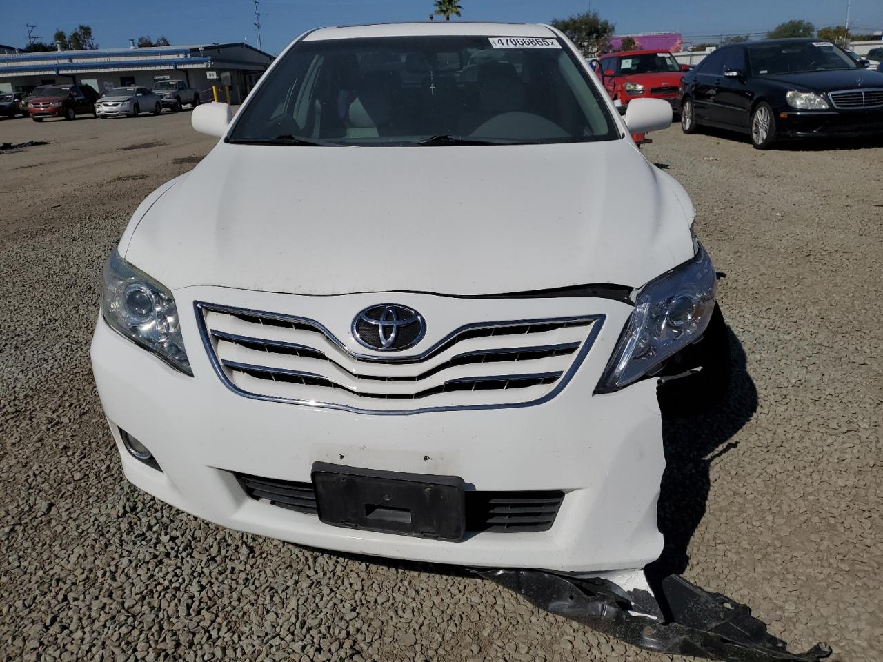 2011 Toyota Camry - Image 5