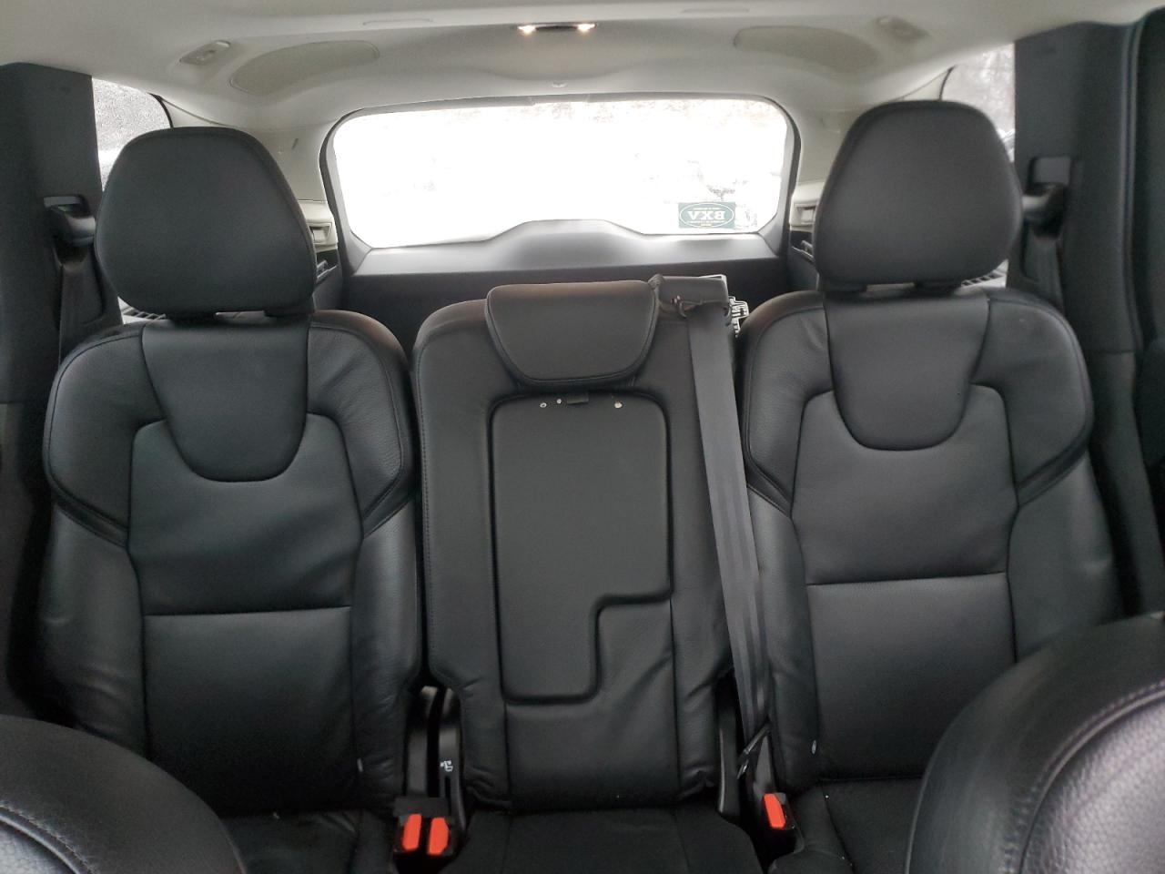 2020 Volvo XC90 - Image 10