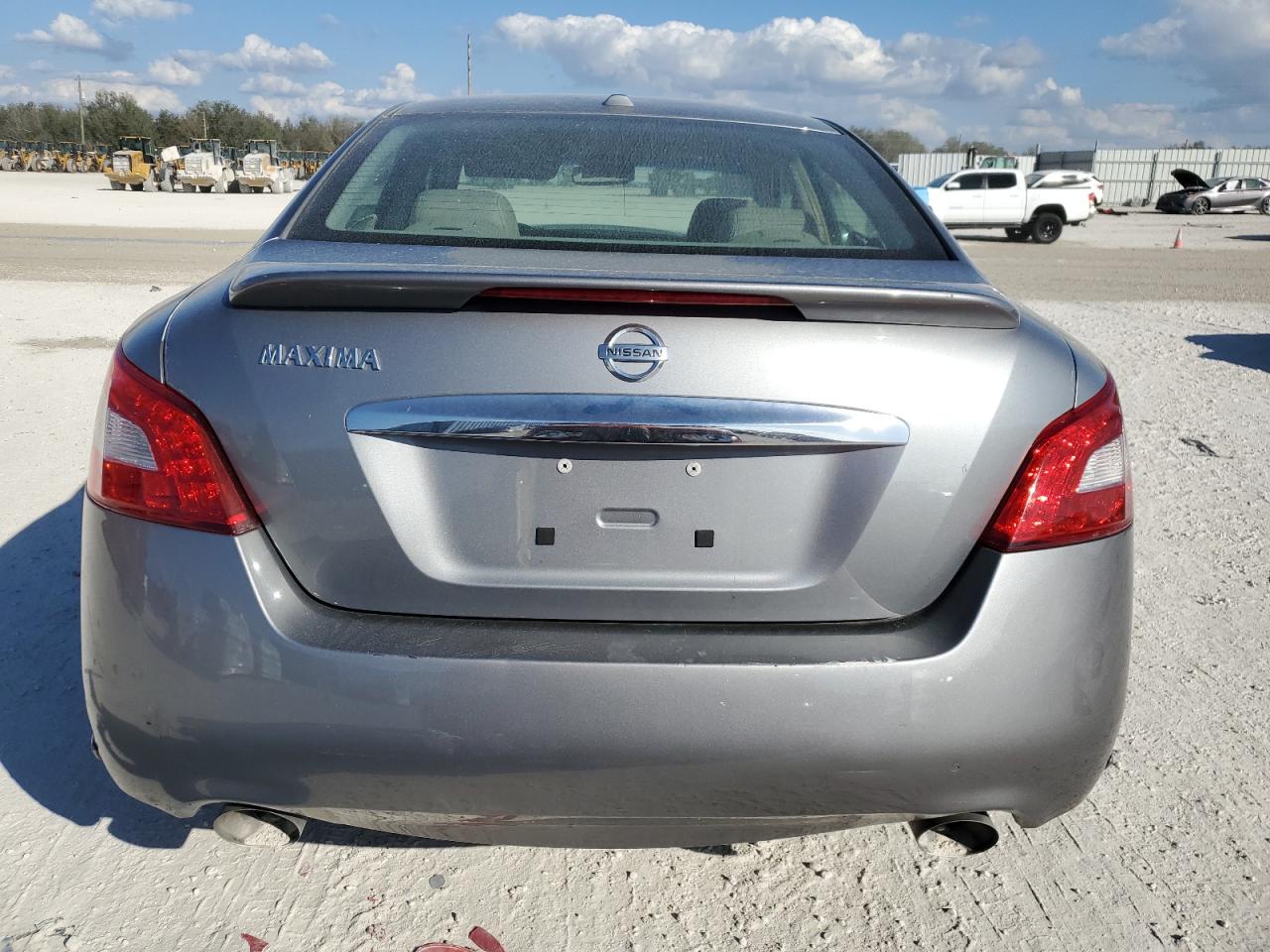 2009 Nissan Maxima - Image 6