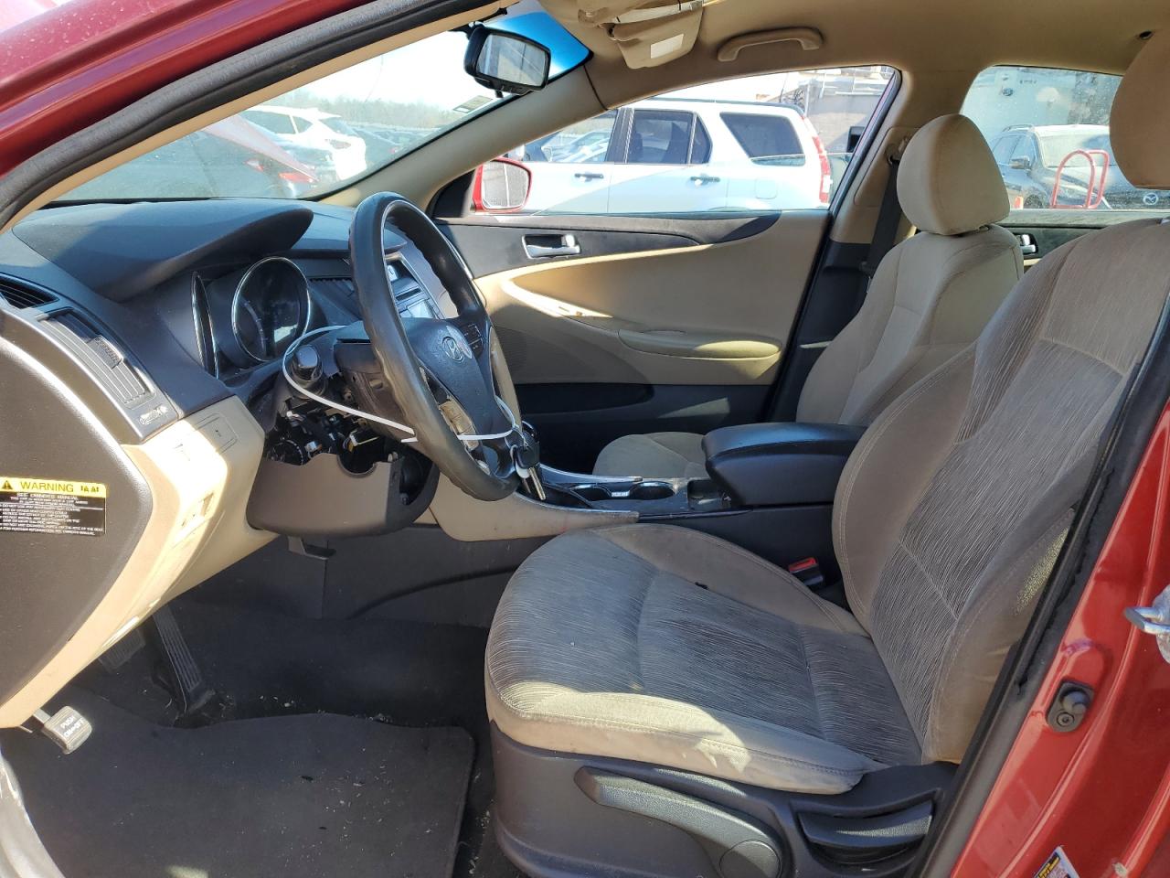 2012 Hyundai Sonata - Image 7