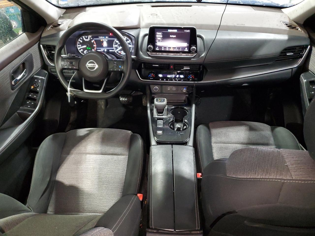 2021 Nissan Rogue - Image 8