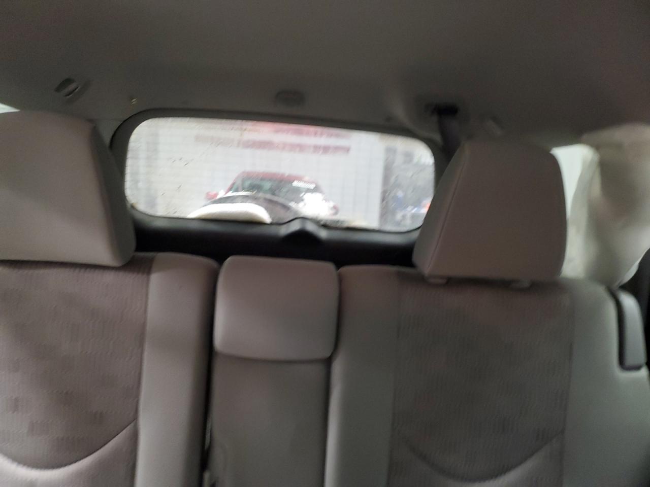 2012 Toyota RAV 4 - Image 10