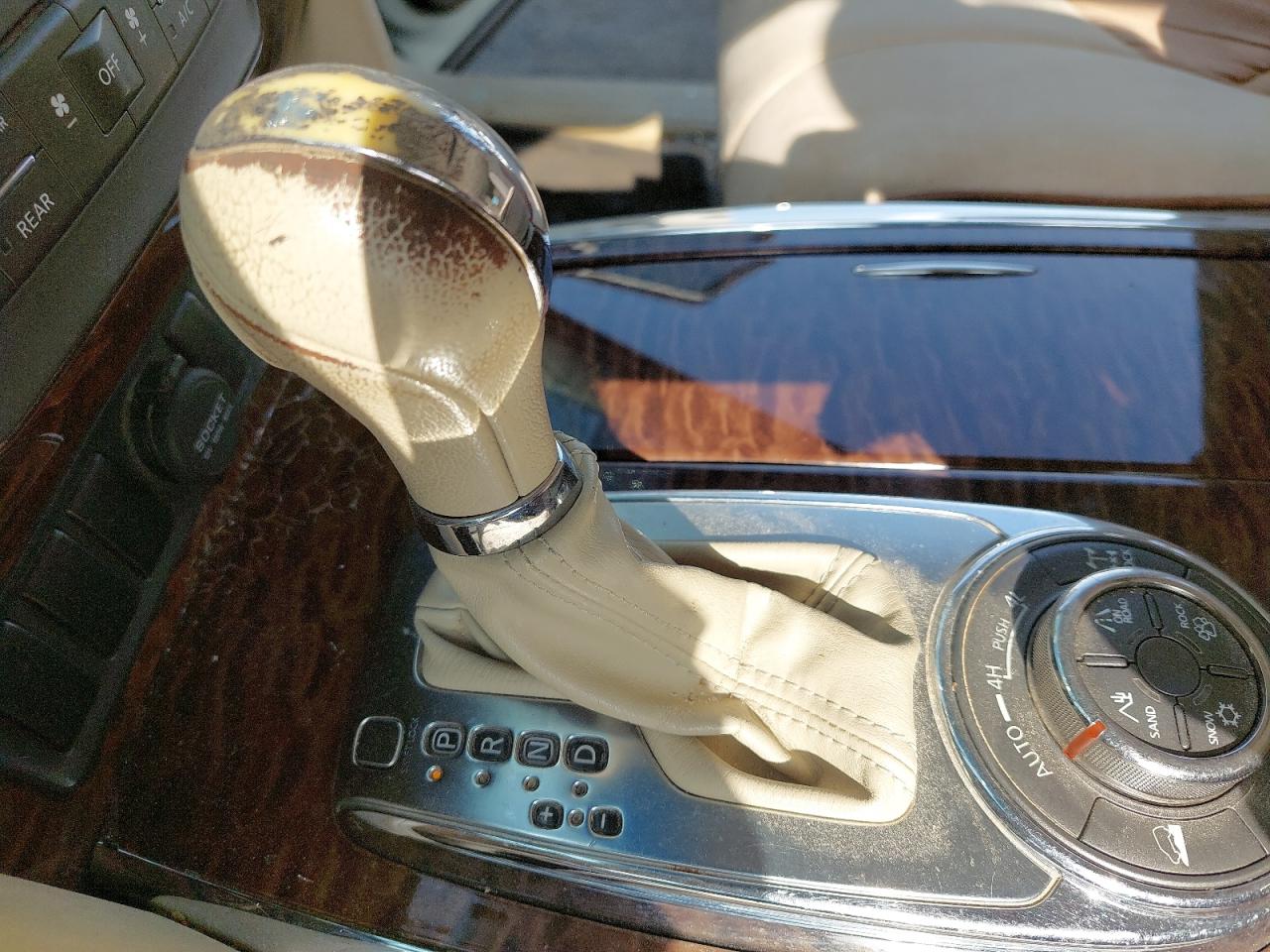 JN8AY2NY7E9070514 - 2014 Nissan Patrol - #46378495