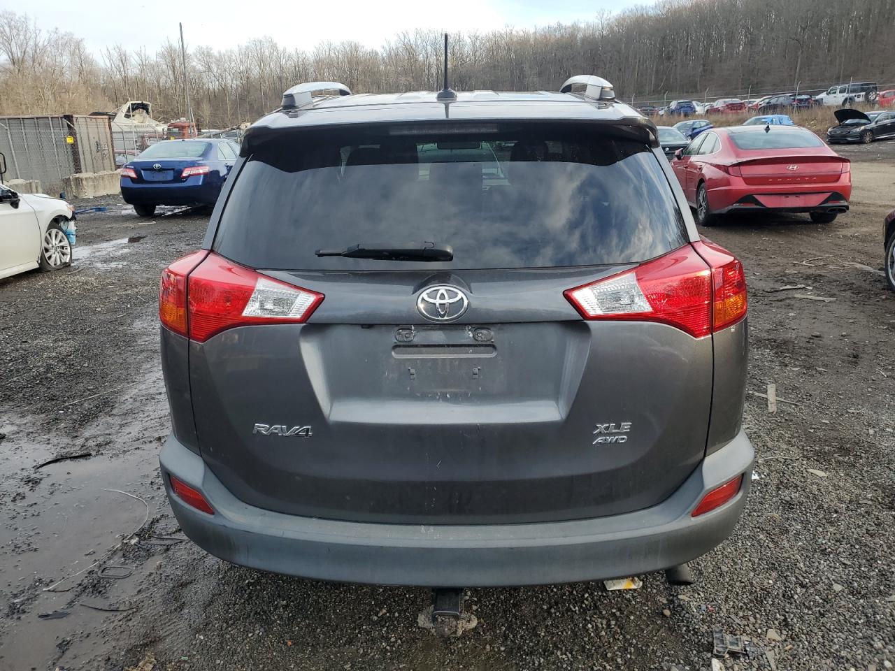 2014 Toyota RAV 4 - Image 6