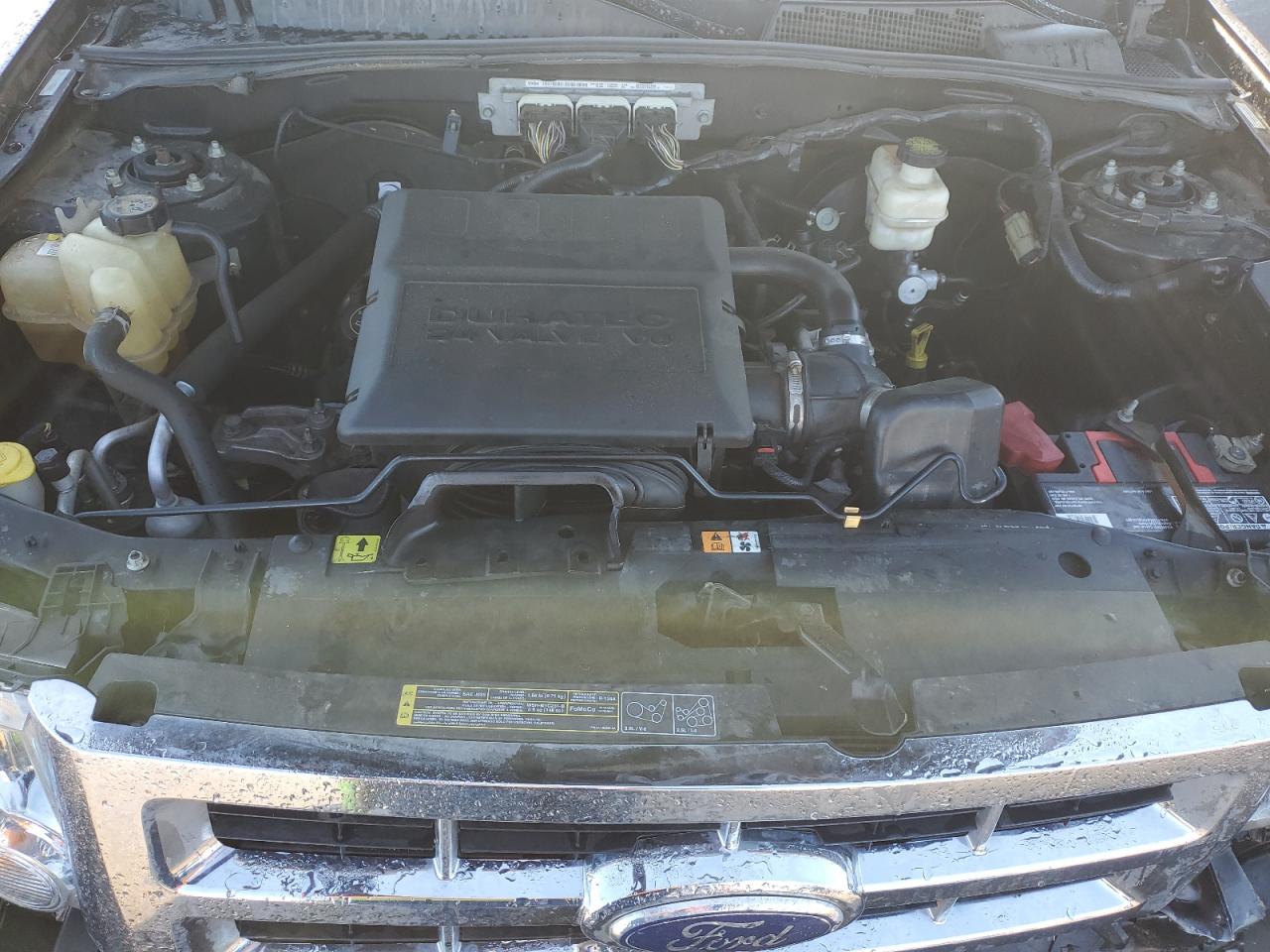 2009 Ford Escape - Image 11