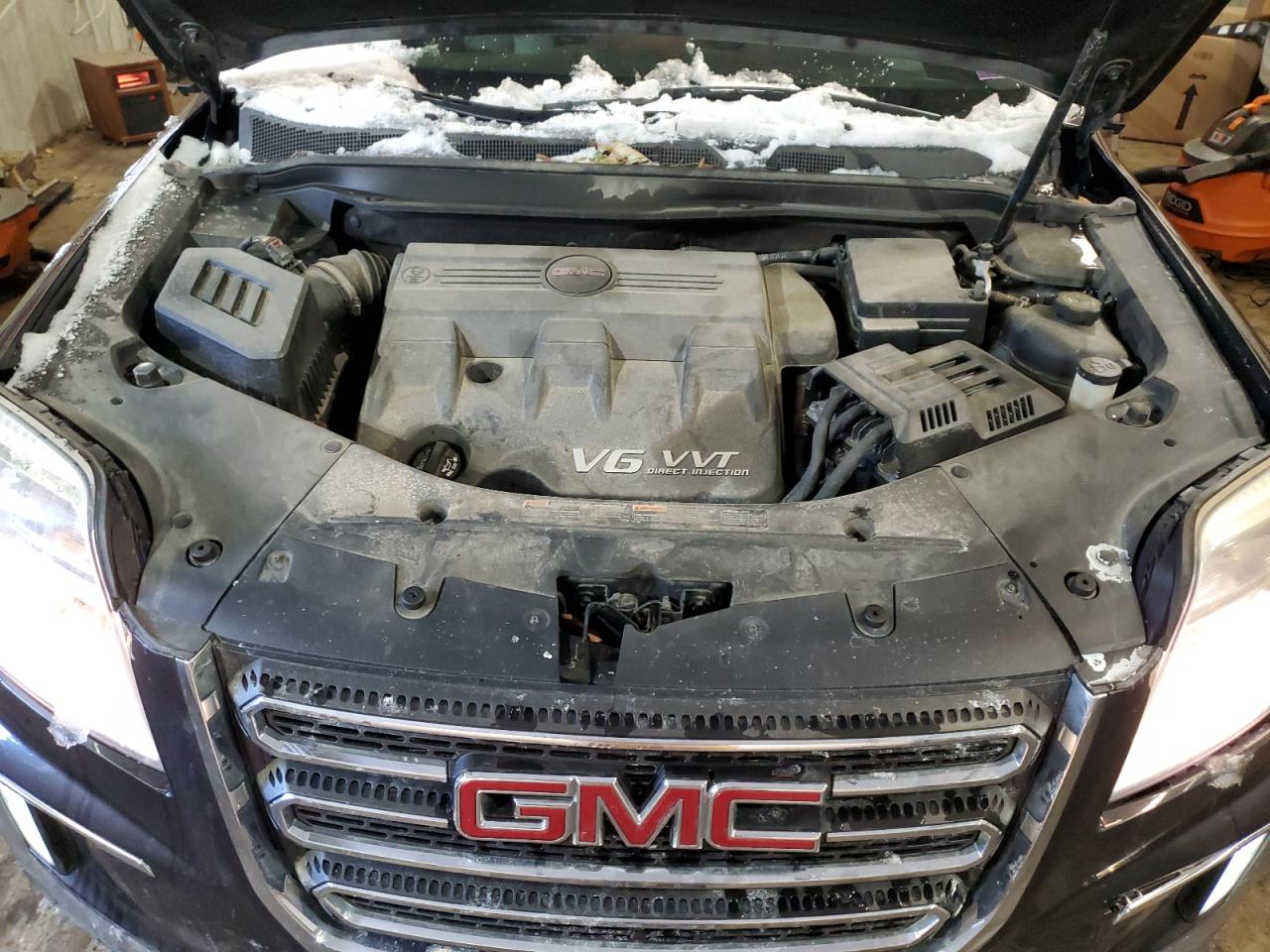 2016 GMC Terrain - Image 12