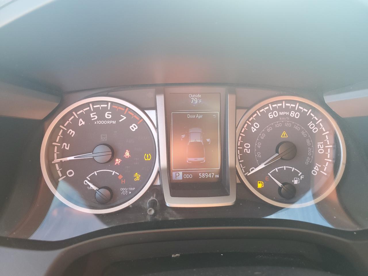 2021 Toyota Tacoma - Image 9