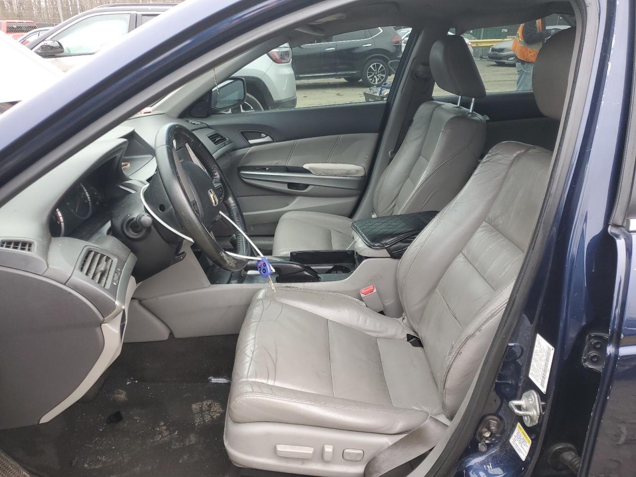 2010 Honda Accord - Image 7