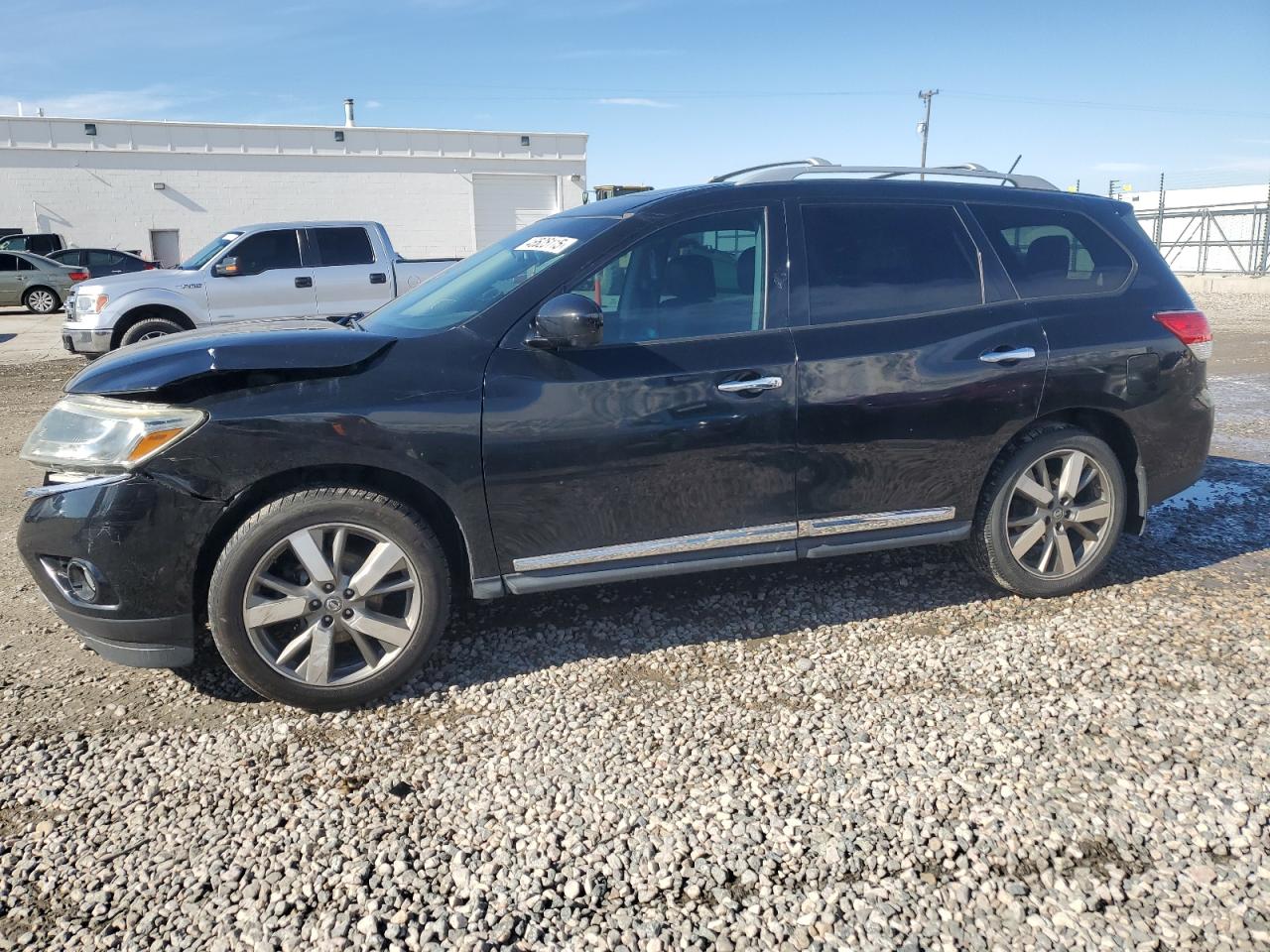 2014 Nissan Pathfinder - Image 1