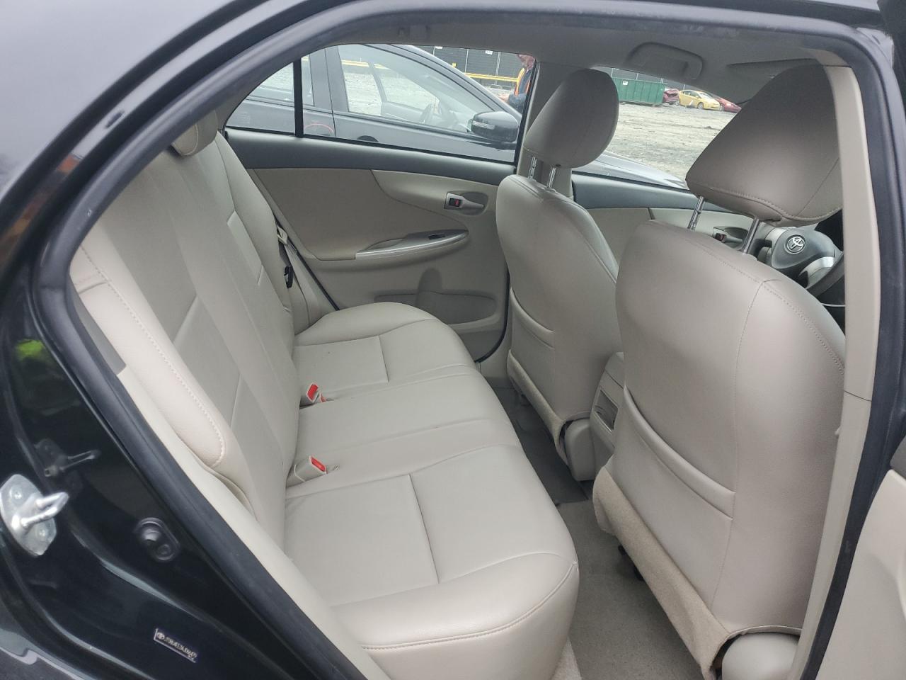 2010 Toyota Corolla - Image 10