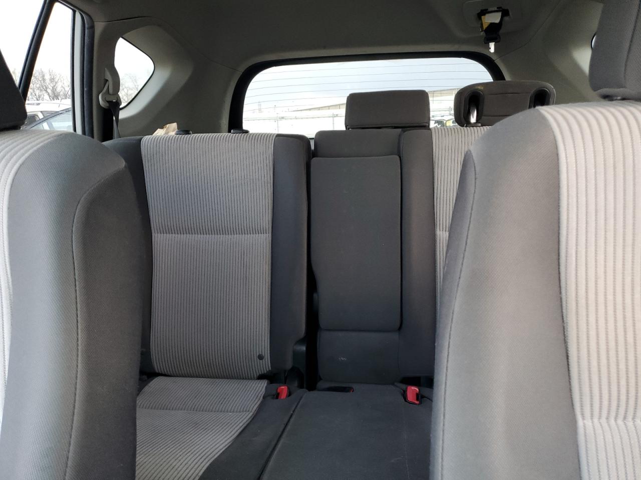 2013 Toyota RAV 4 - Image 10