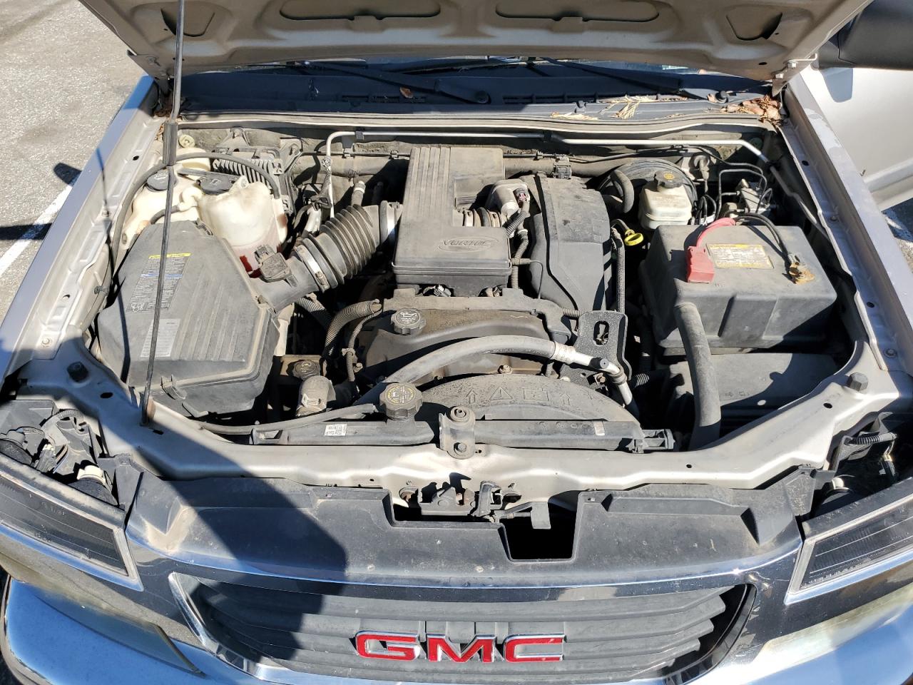 2005 GMC Canyon - Image 11