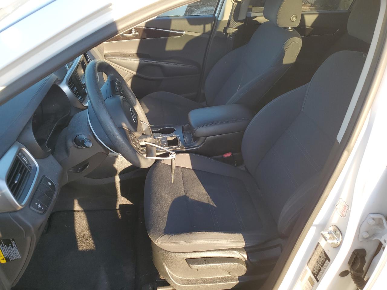 2018 Kia Sorento - Image 7