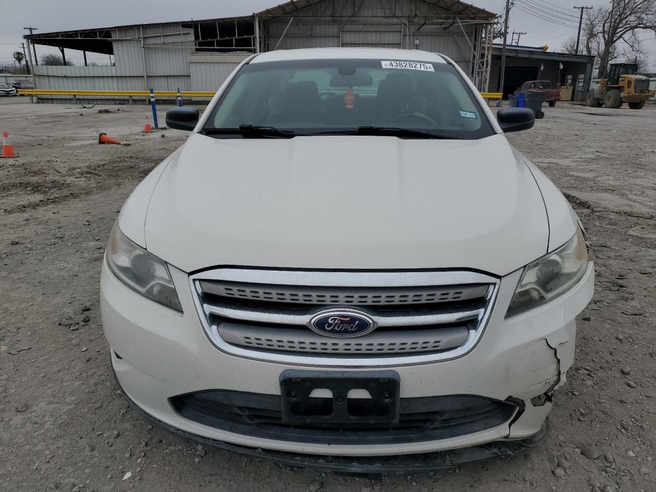 2011 Ford Taurus - Image 5