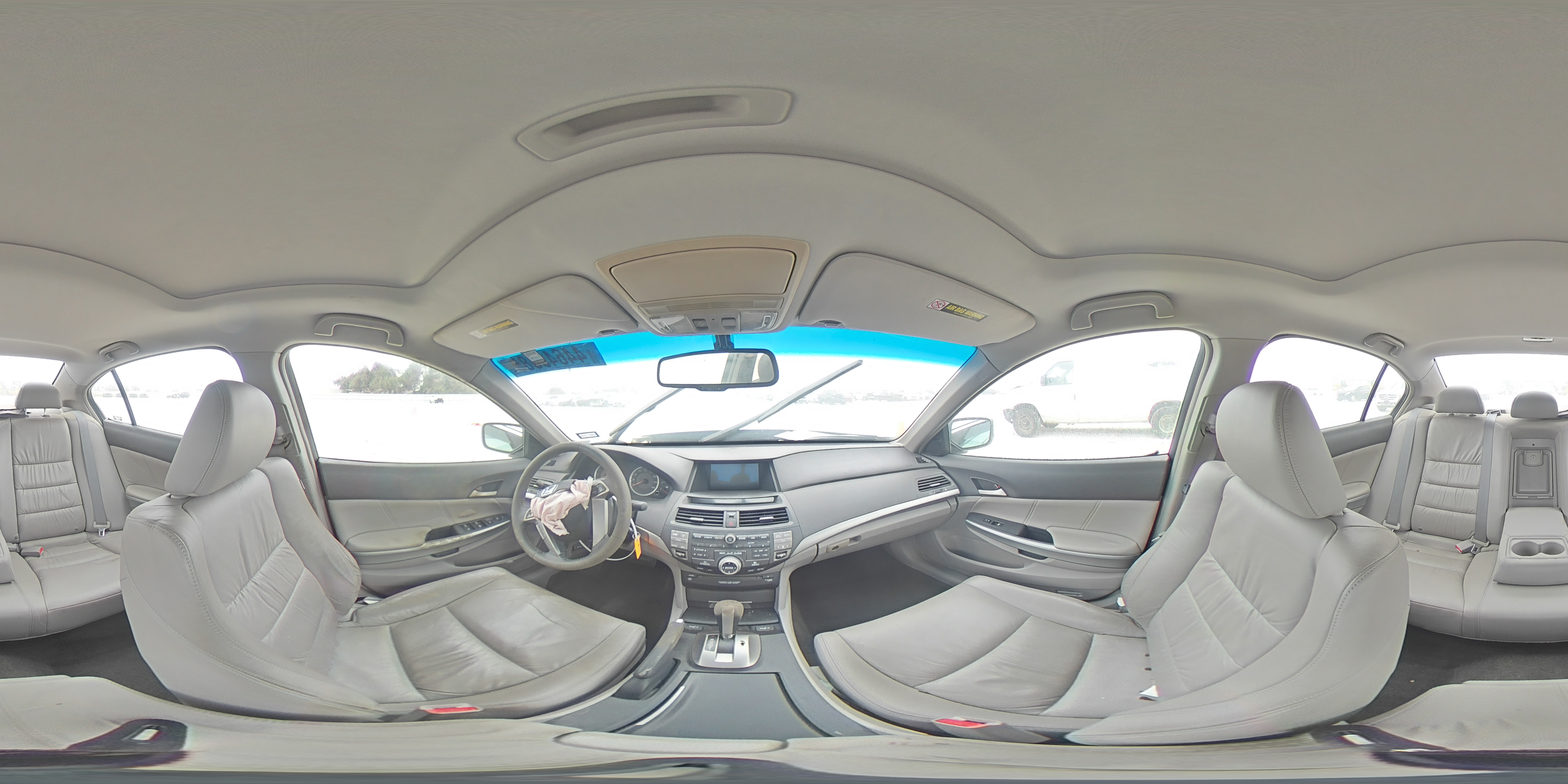 2009 Honda Accord - Image 13