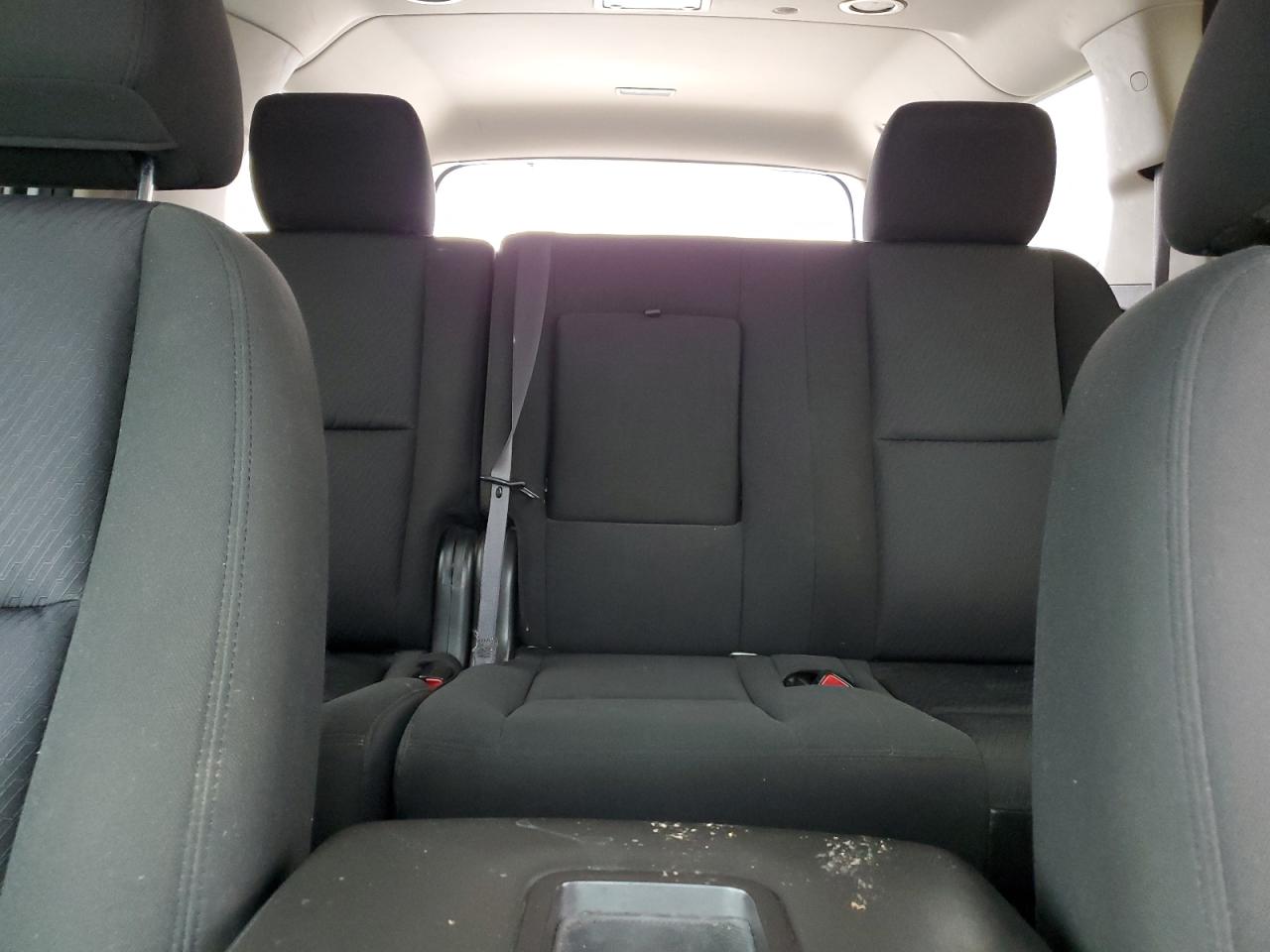 2011 GMC Yukon - Image 10