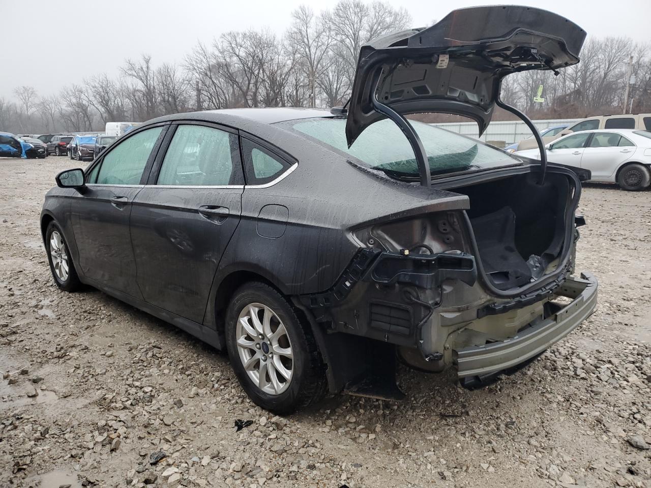 2016 Ford Fusion - Image 2