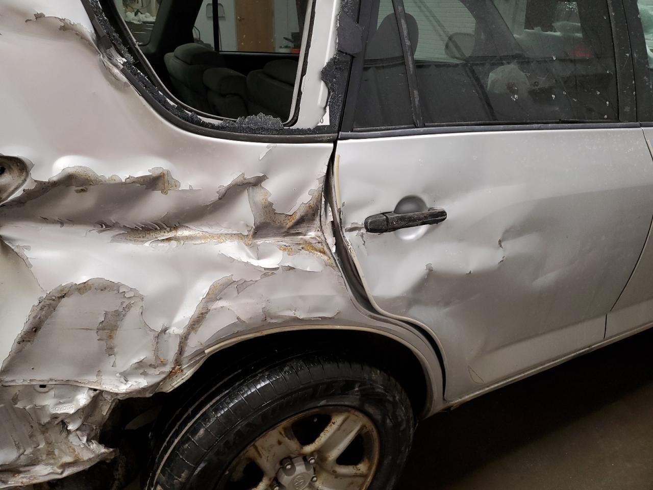 2009 Toyota RAV 4 - Image 11