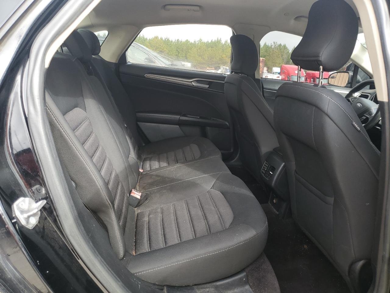 2017 Ford Fusion - Image 10