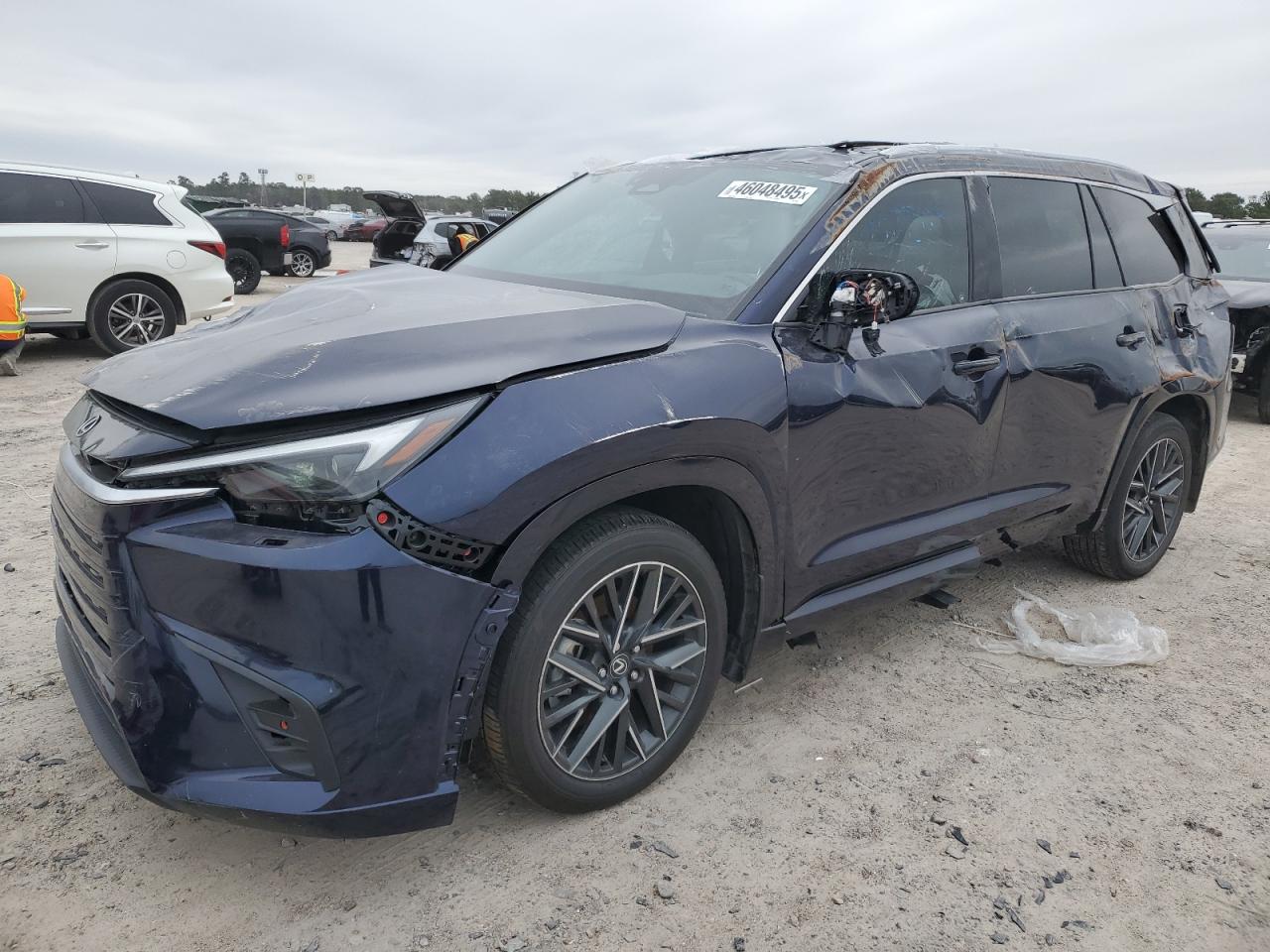 2024 Lexus TX - Image 1
