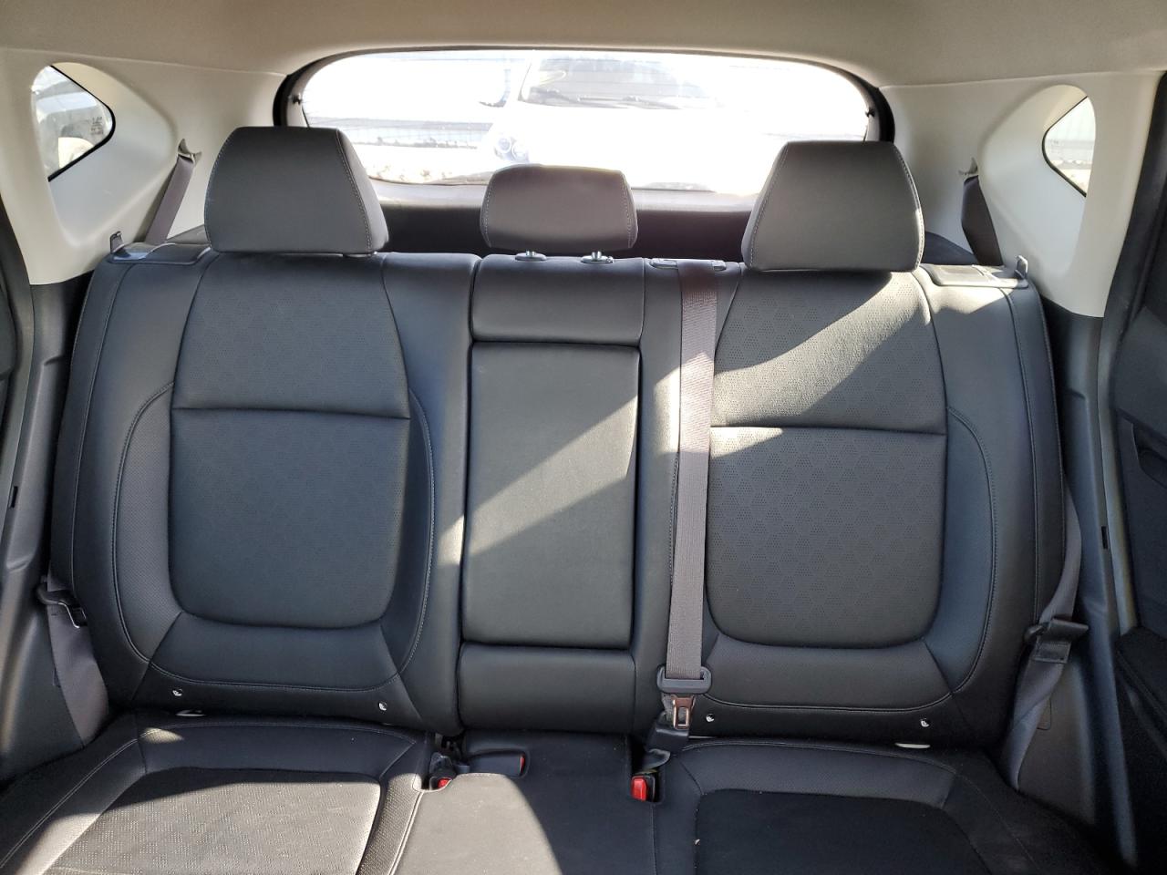 2021 Kia Seltos - Image 10