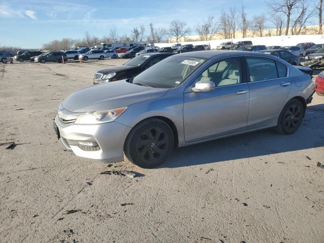 Sedans HONDA ACCORD 2017 Silver