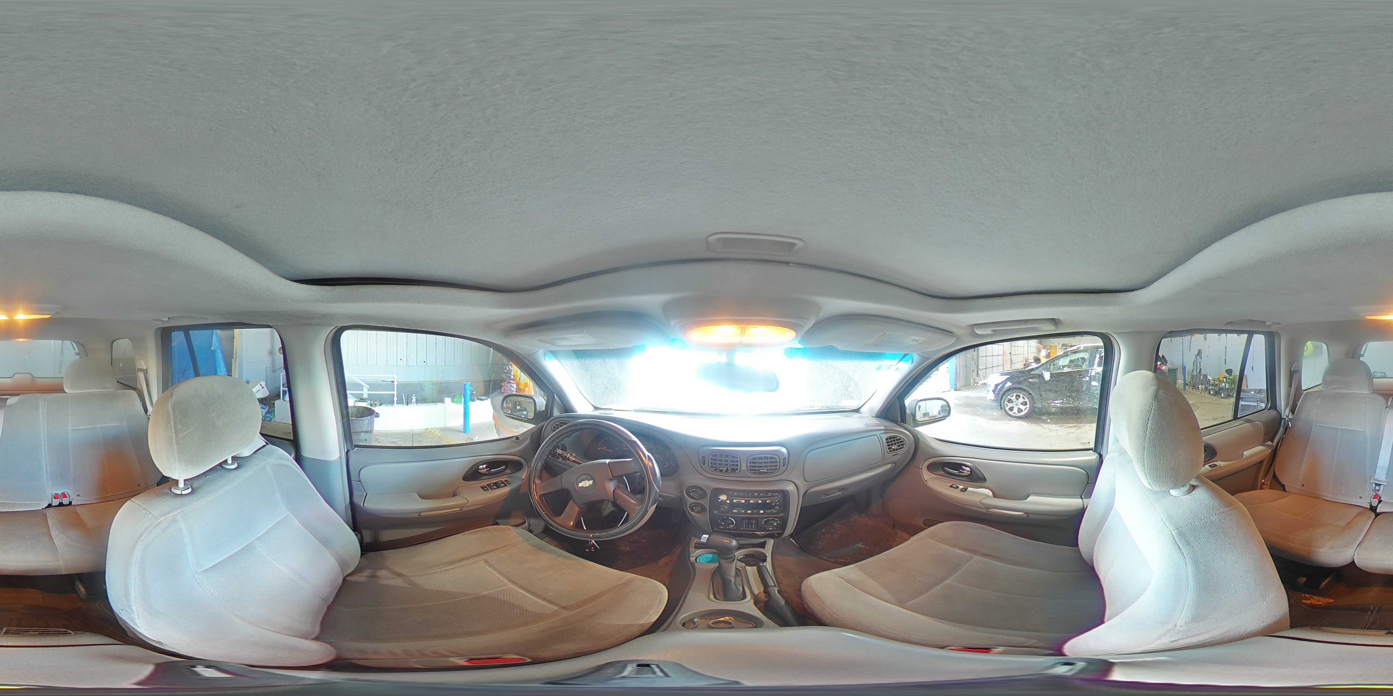 2005 Chevrolet TrailBlazer - Image 14