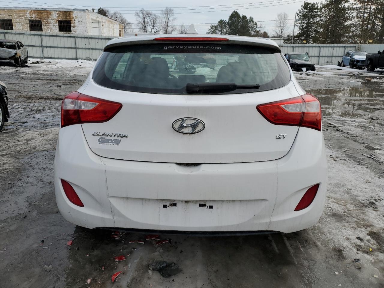 2013 Hyundai Elantra - Image 6