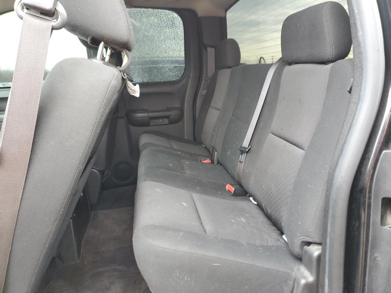 2013 Chevrolet Silverado - Image 10
