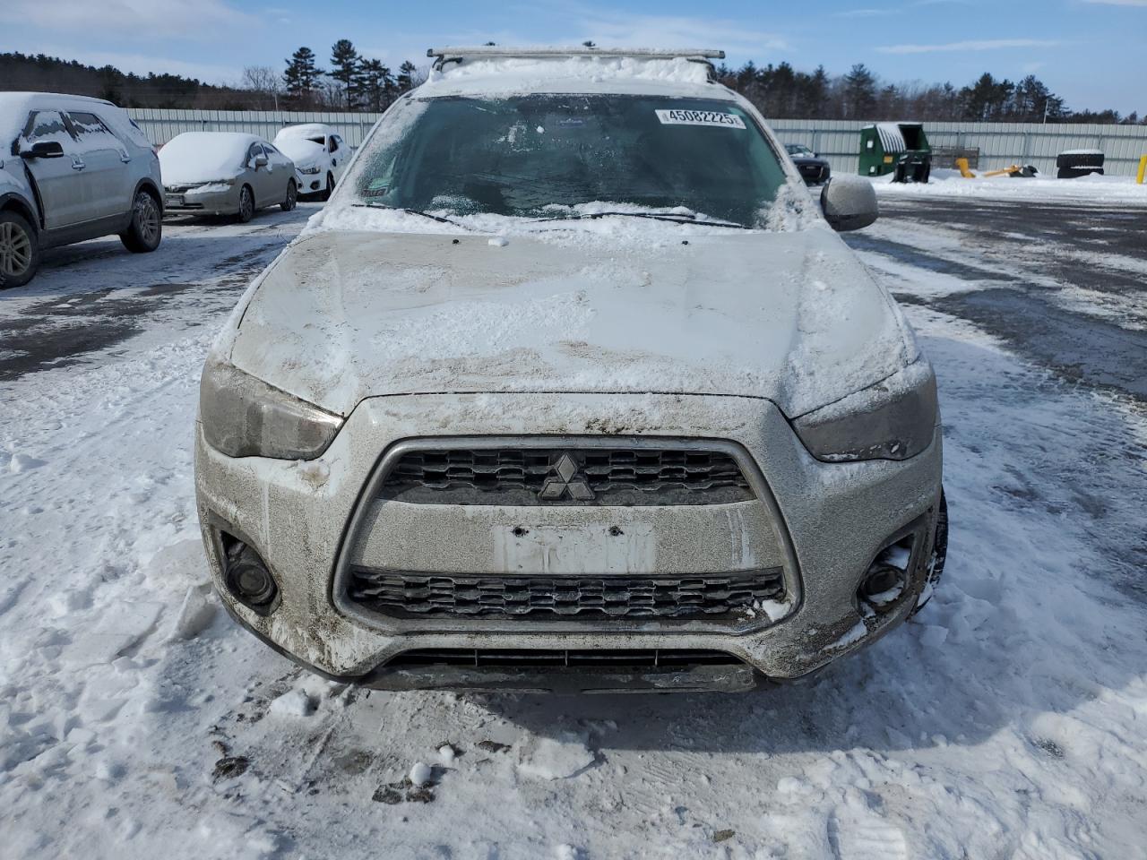 2013 Mitsubishi Outlander - Image 5