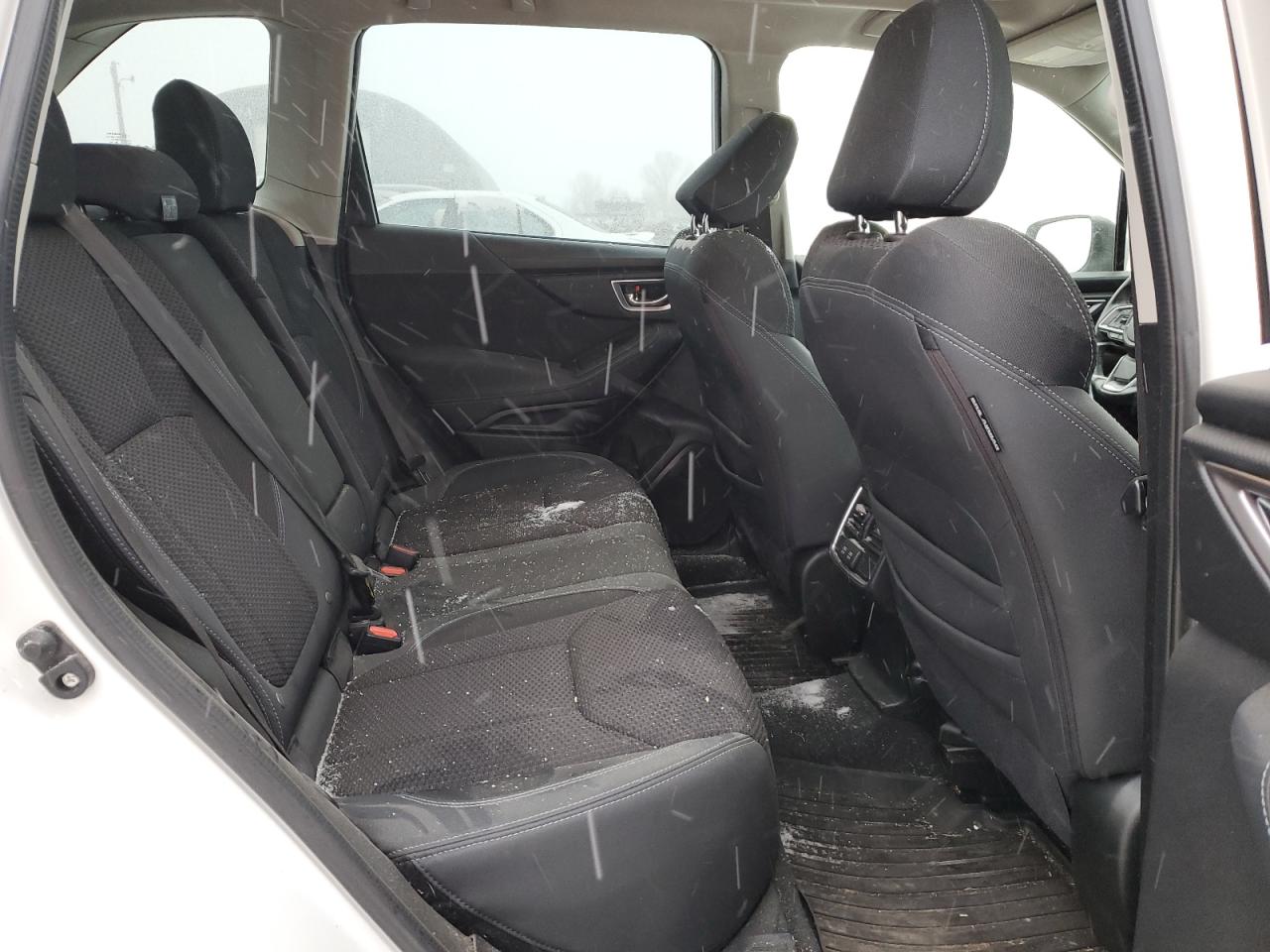 2021 Subaru Forester - Image 11