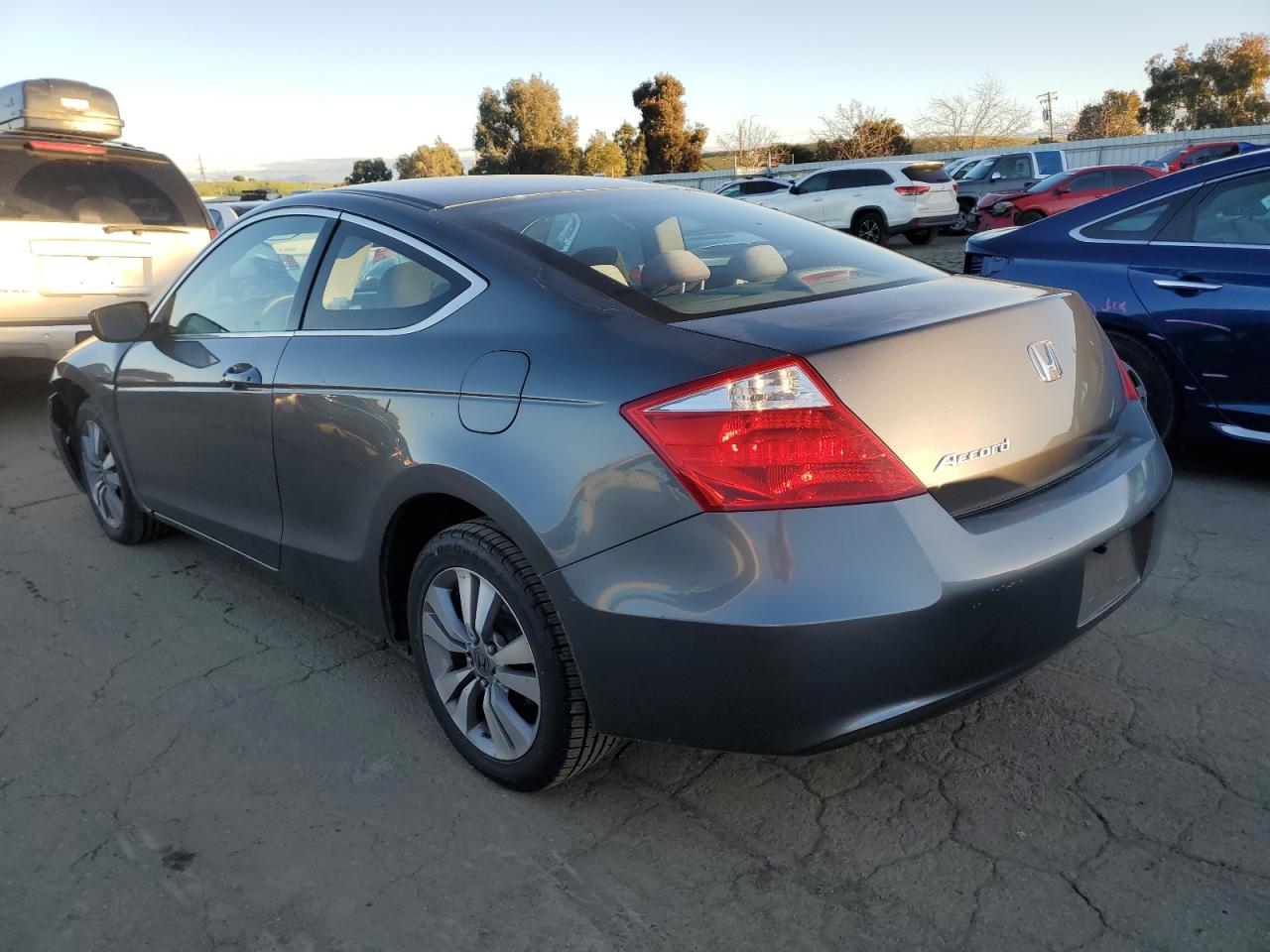 2009 Honda Accord - Image 2