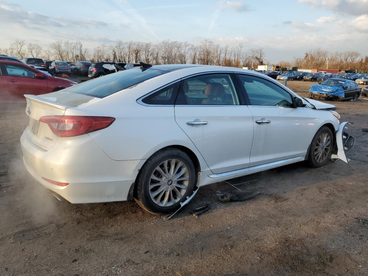 2015 Hyundai Sonata - Image 3