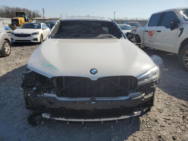  BMW 5 SERIES 2021 Белый