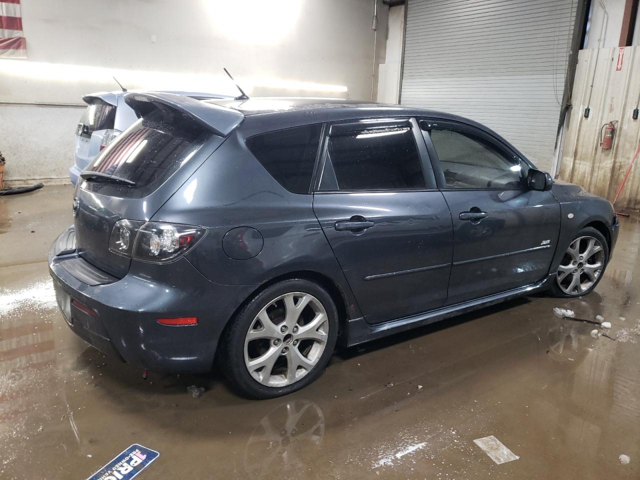 2009 Mazda 3 - Image 3
