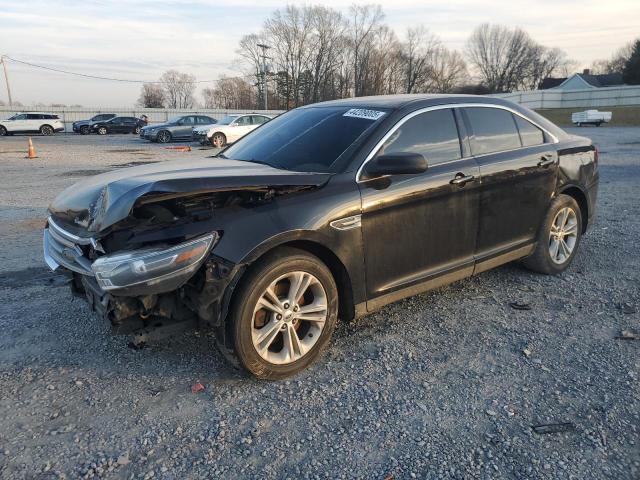 2017 Ford Taurus Se