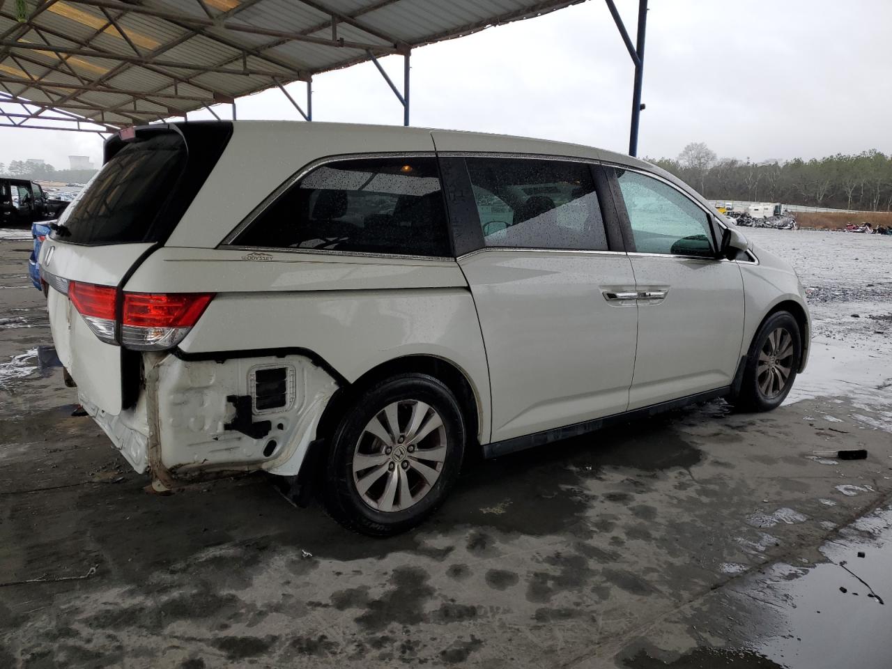 2015 Honda Odyssey - Image 3