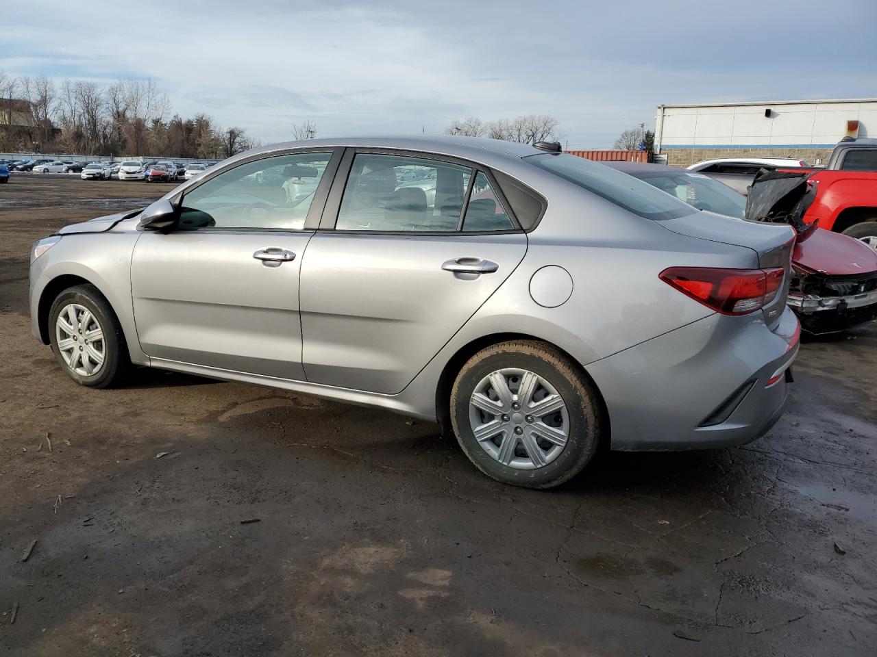 2022 Kia Rio - Image 2