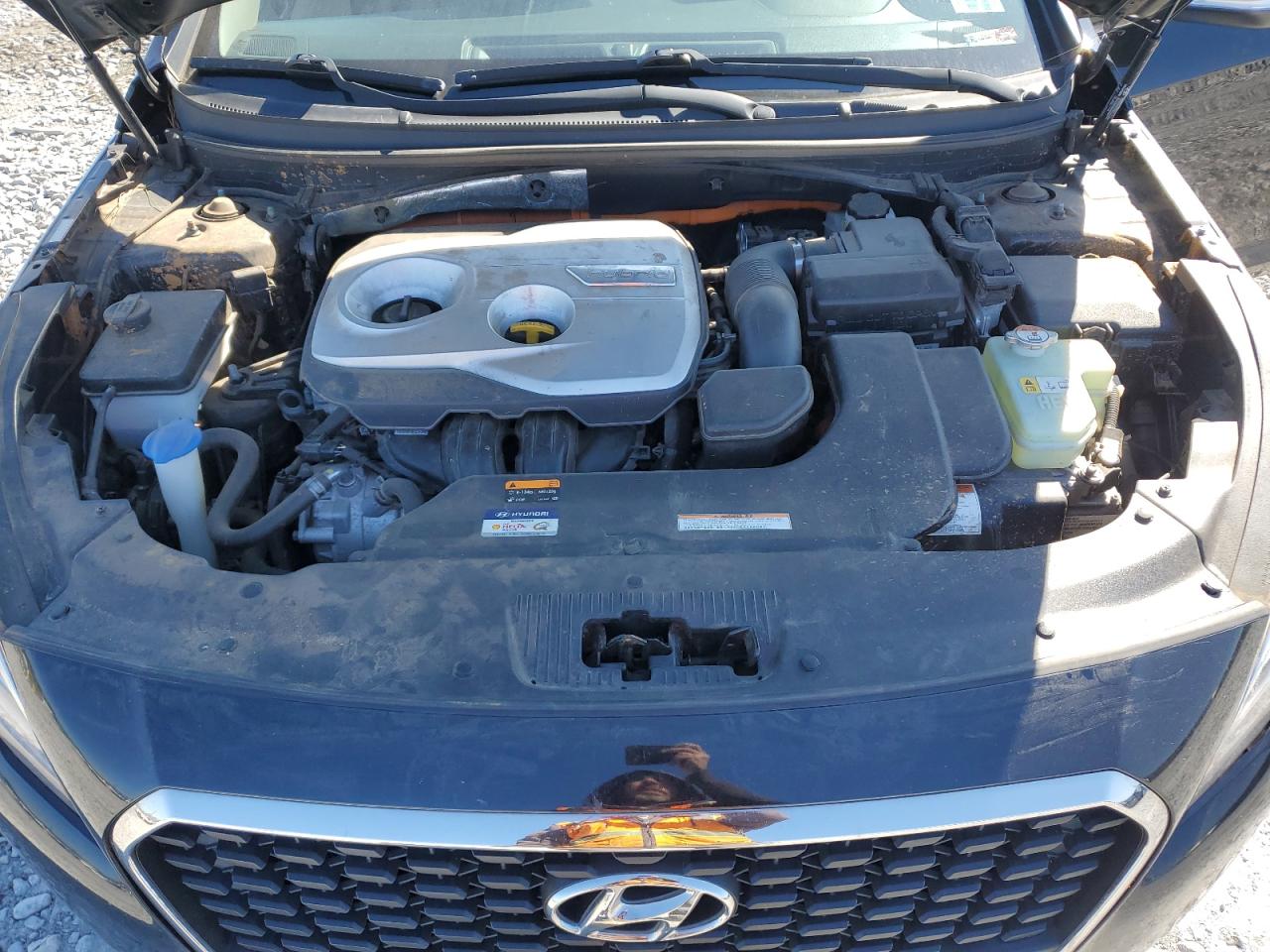 2016 Hyundai Sonata - Image 12