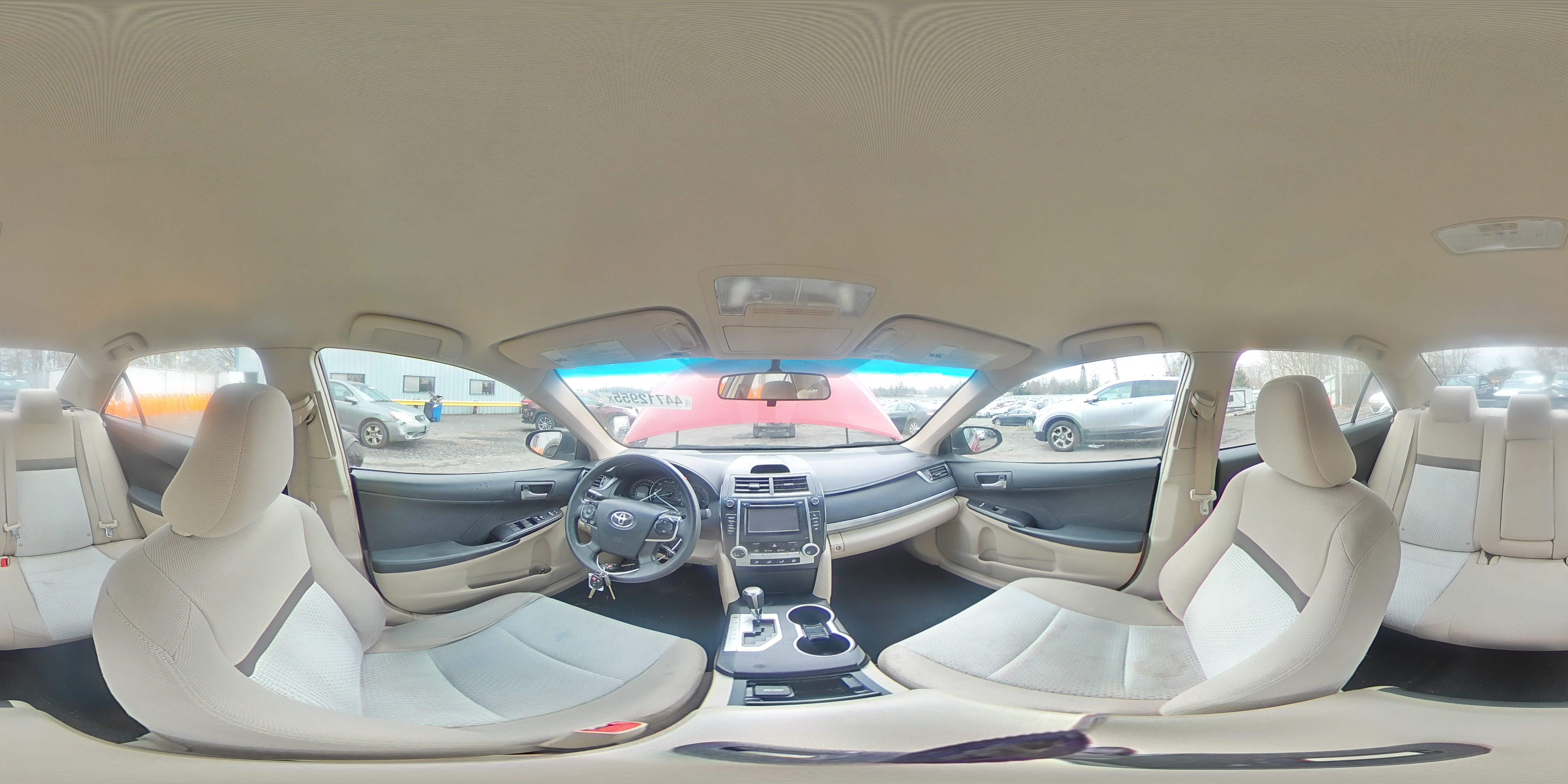 2012 Toyota Camry - Image 12