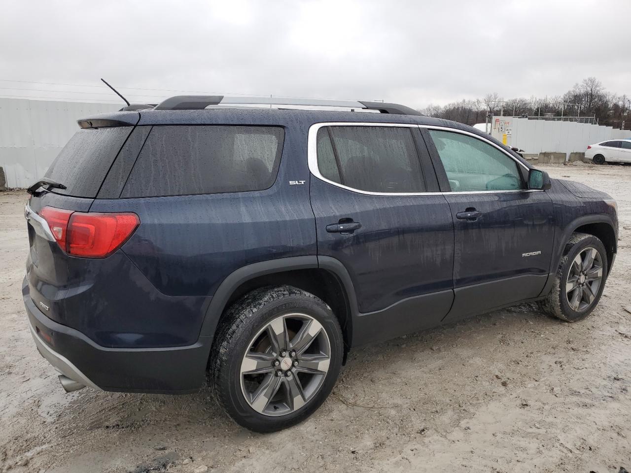 2017 GMC Acadia - Image 3