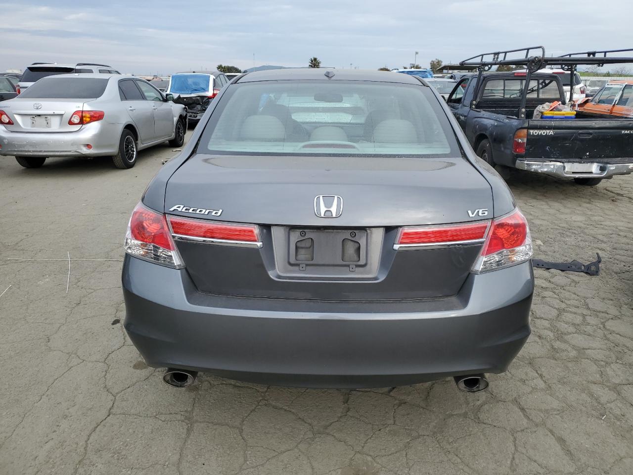 2012 Honda Accord - Image 6