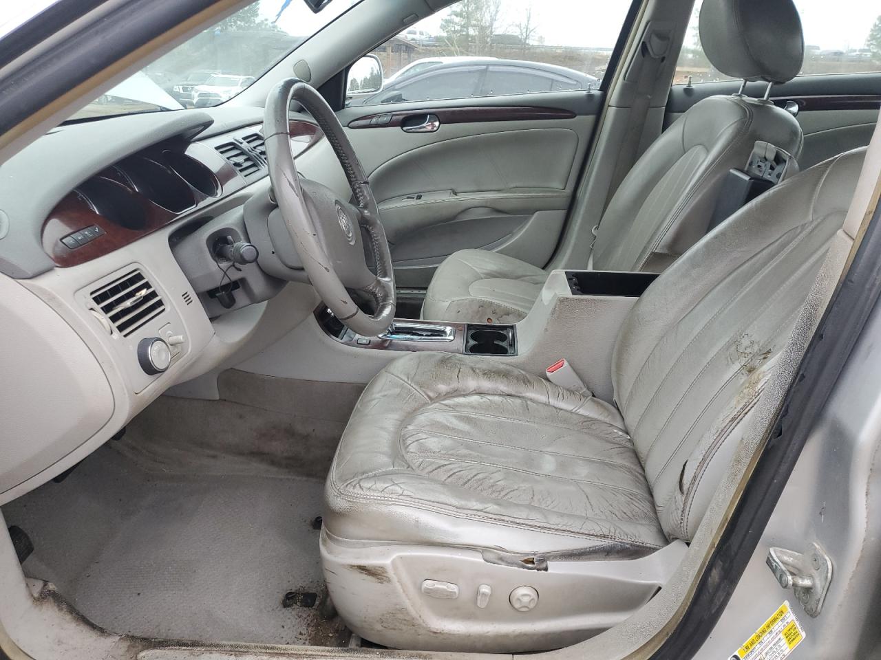 2009 Buick Lucerne - Image 7