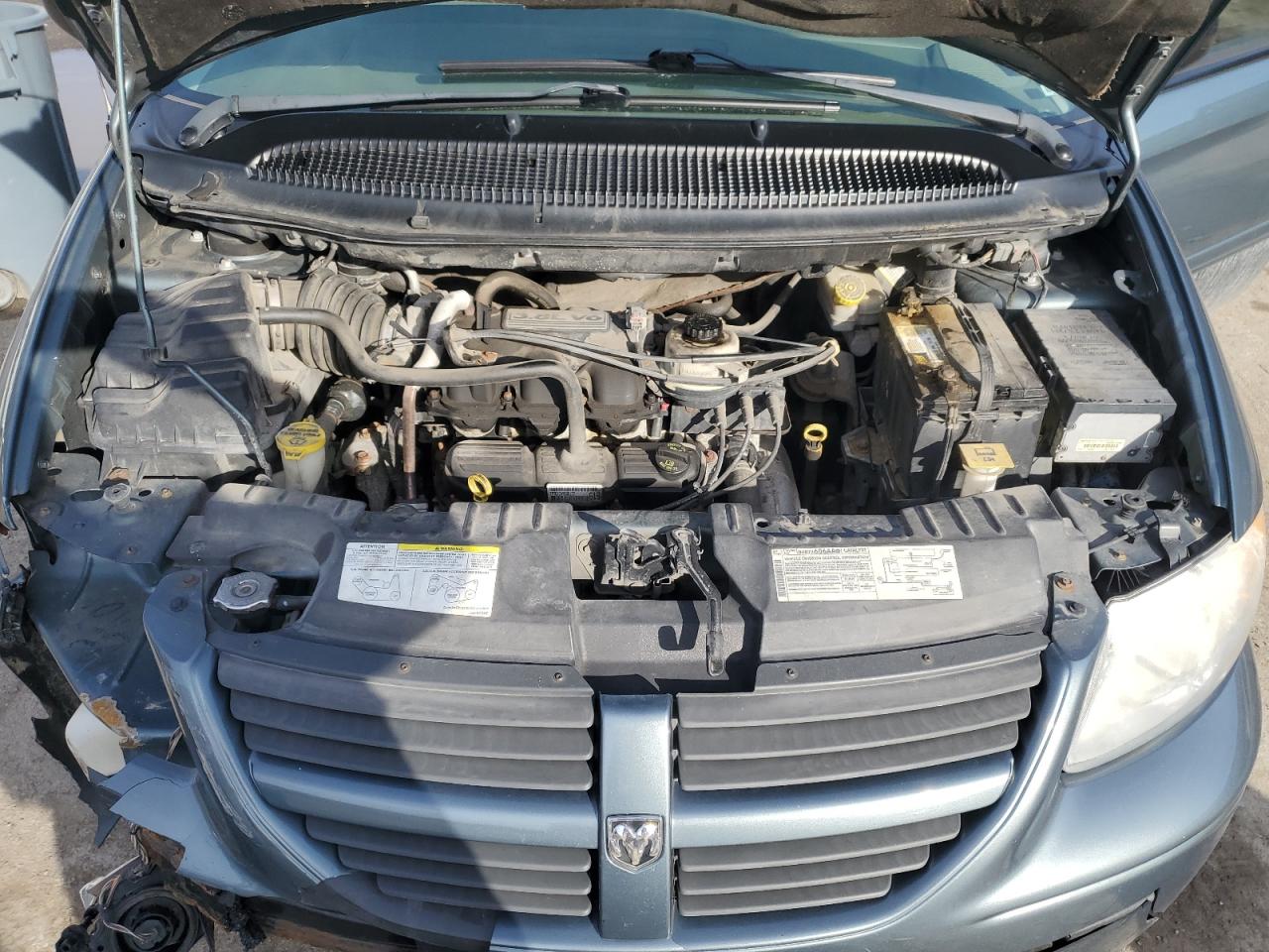 2007 Dodge Caravan - Image 12