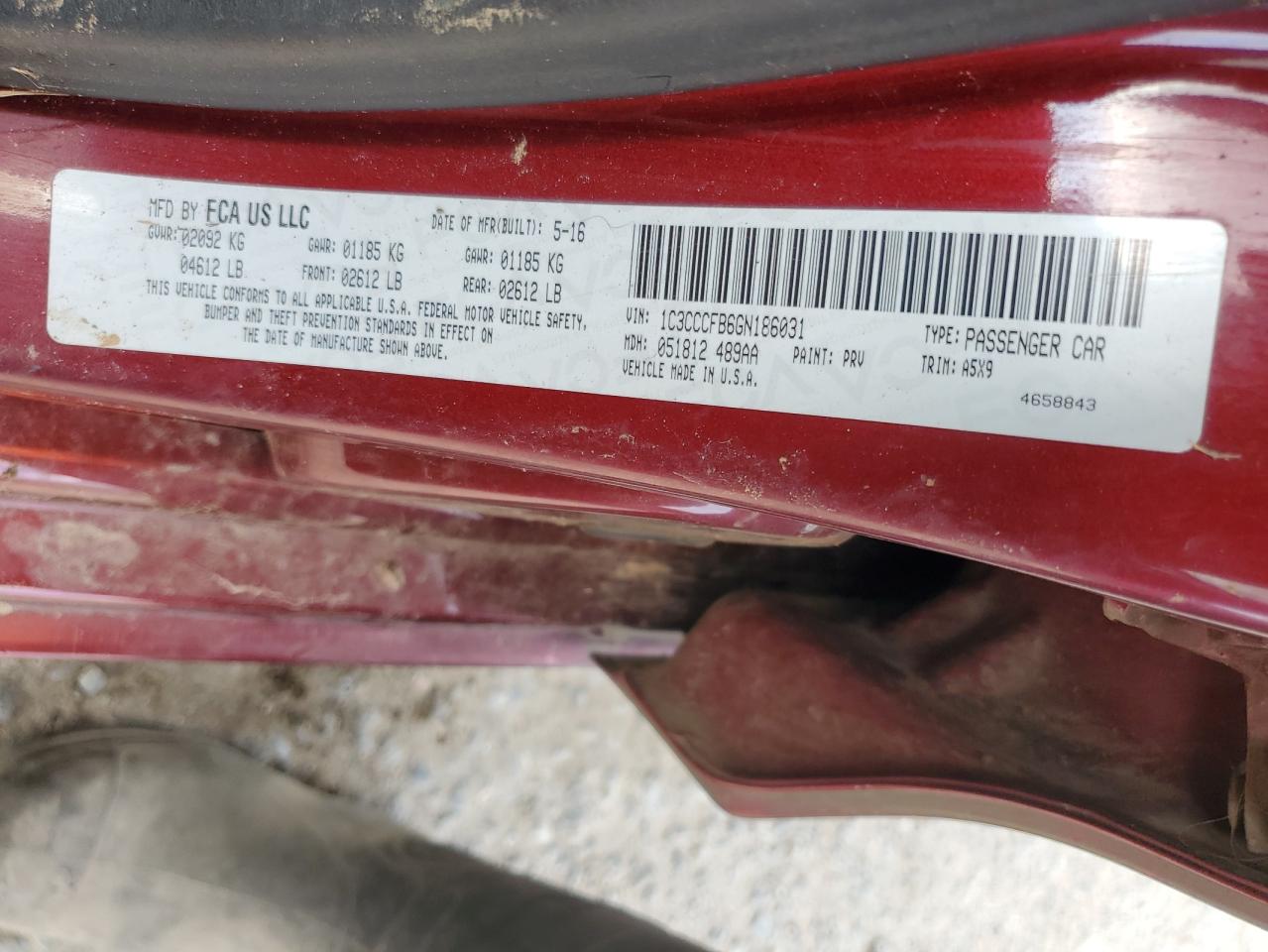 2016 Chrysler 200 - Image 12