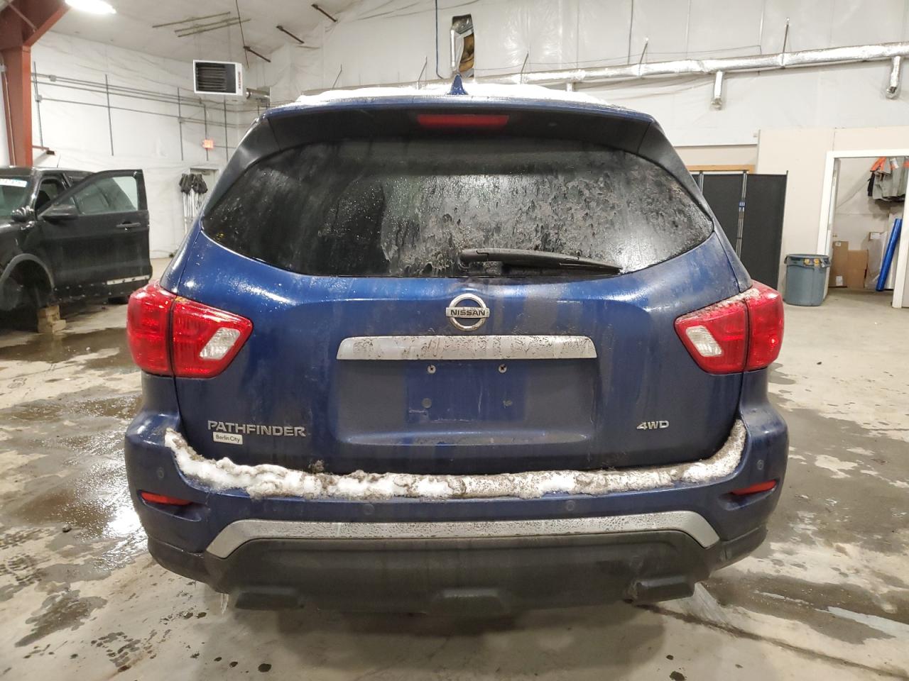 2020 Nissan Pathfinder - Image 6