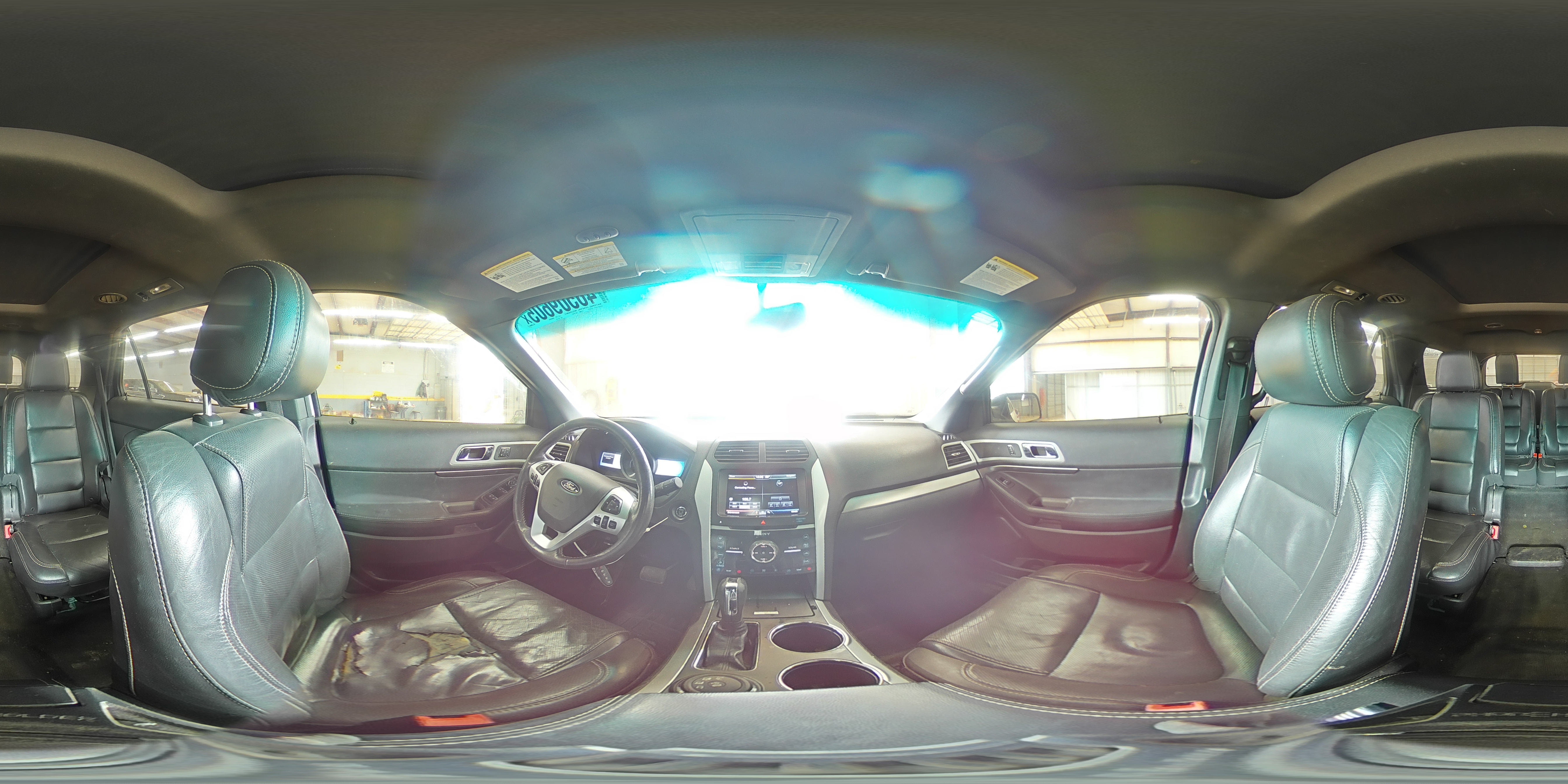 2014 Ford Explorer - Image 13