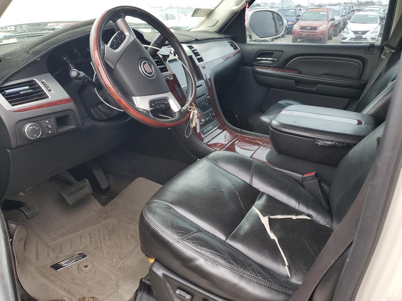 2007 Cadillac Escalade - Image 7
