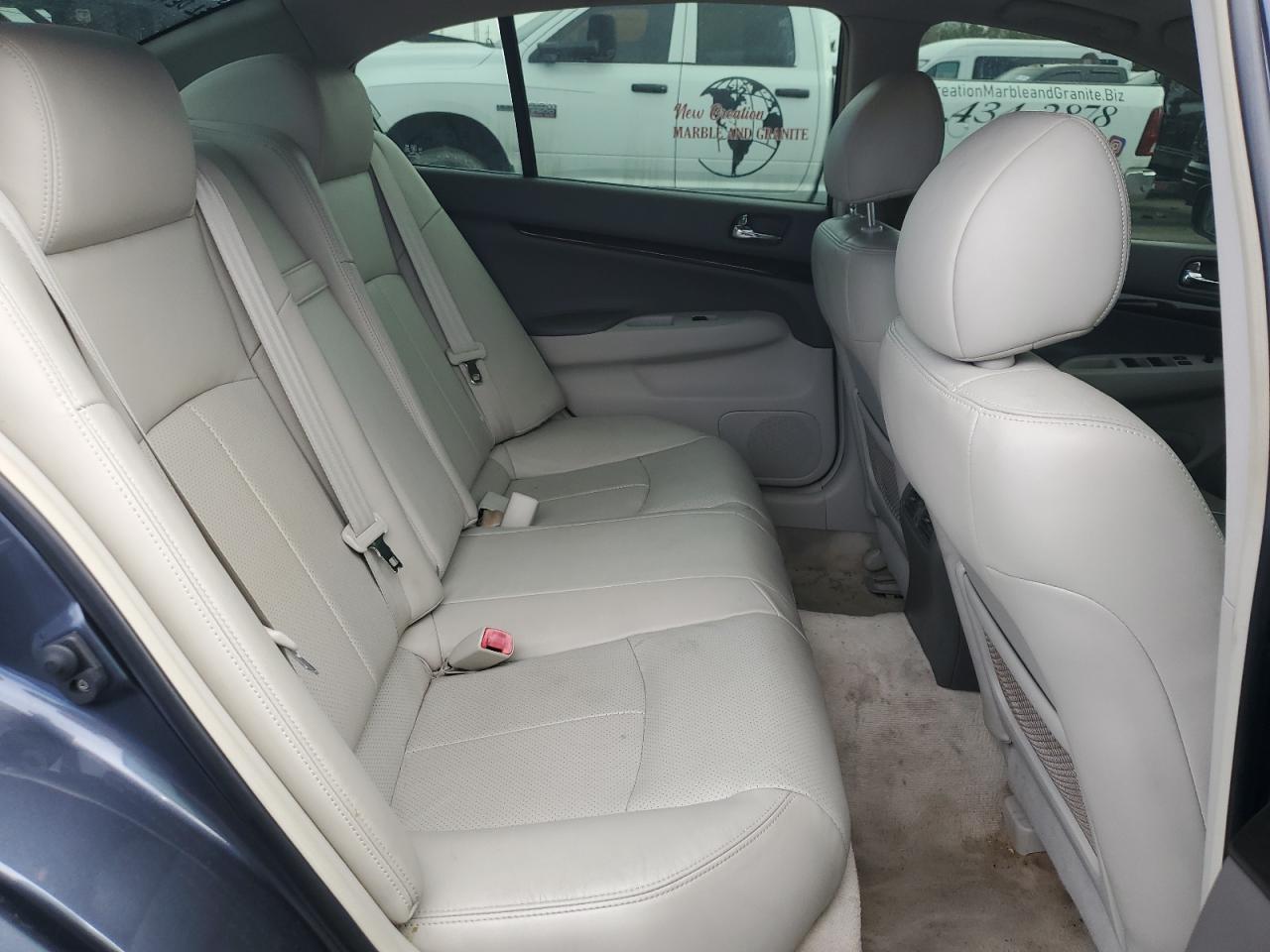 2012 Infiniti G - Image 10